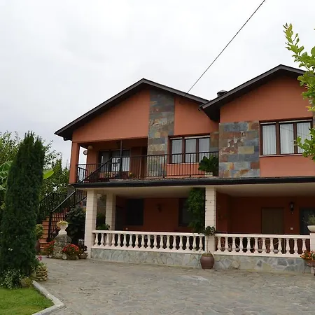 Hospedaje Orena Guest house *