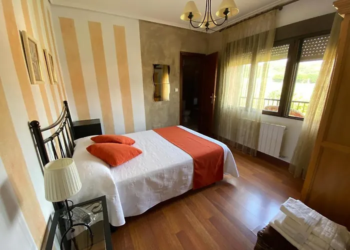 Hospedaje Orena 3* Orena