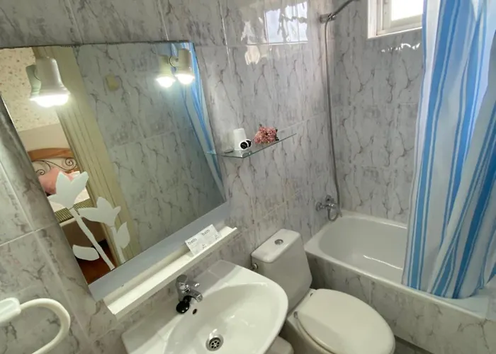 Hospedaje Orena Guest house