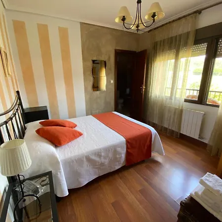 Hospedaje Orena 3* Orena