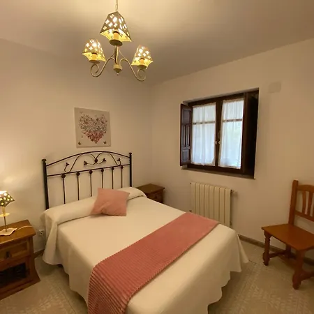 Gæstehus Hospedaje Orena 3*