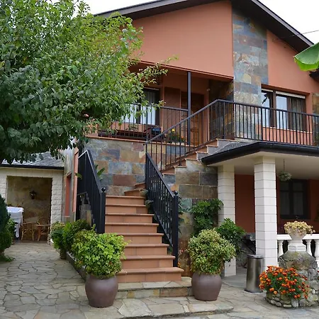 Hospedaje Orena 3*